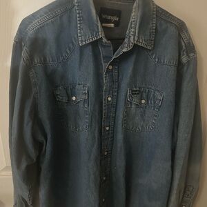 Wrangler Blue Denim Casual Button Down Shirt